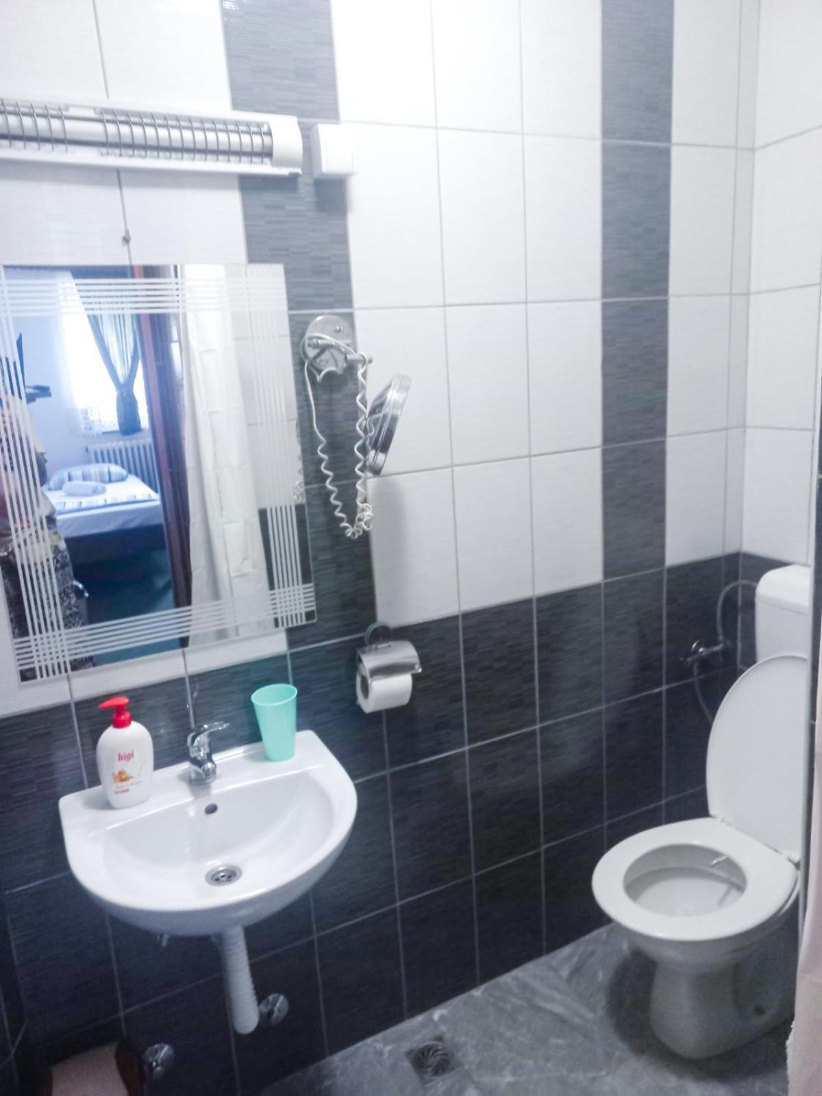 Boutique Villa 84 Сараєво Екстер'єр фото