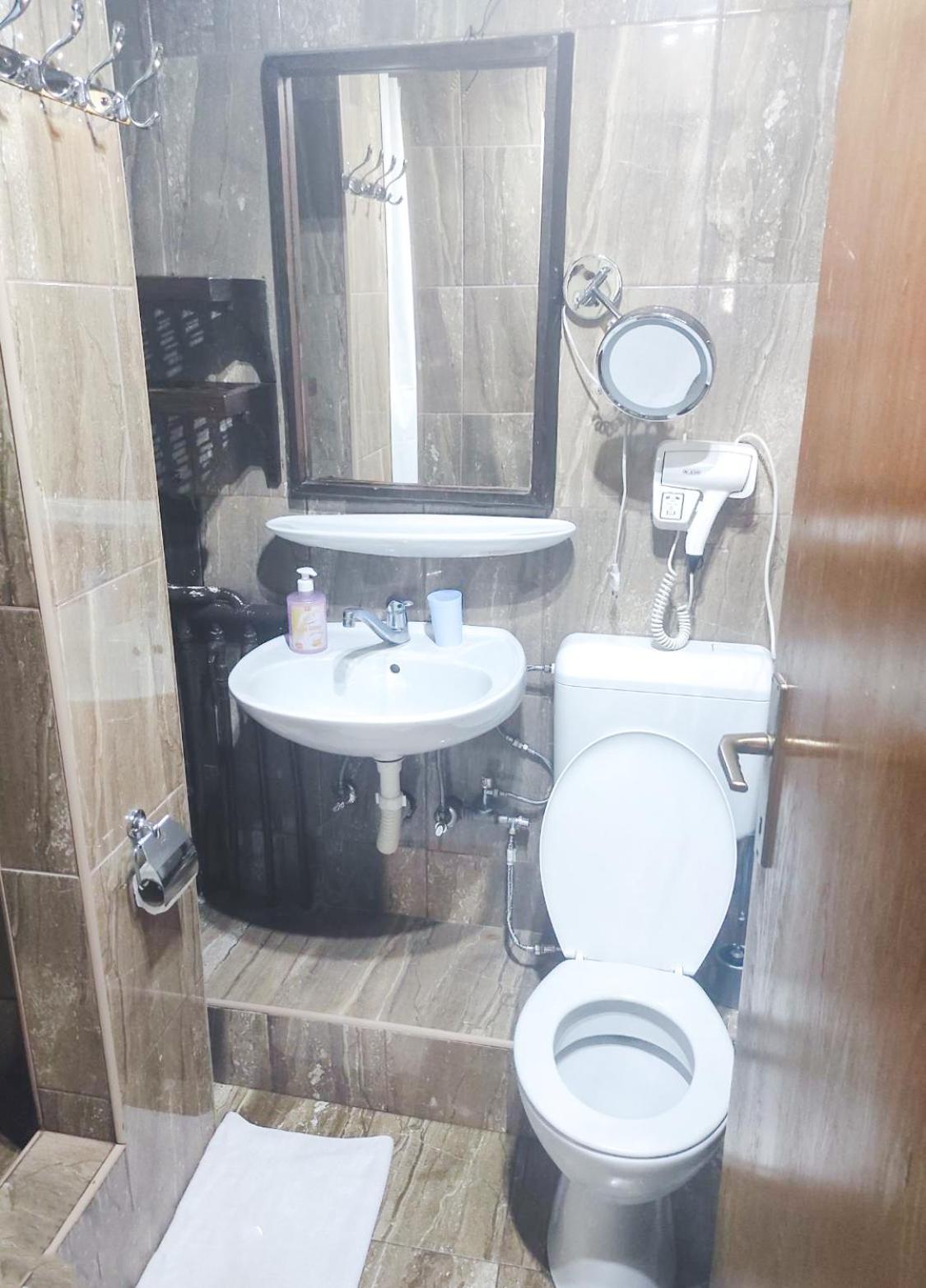 Boutique Villa 84 Сараєво Екстер'єр фото