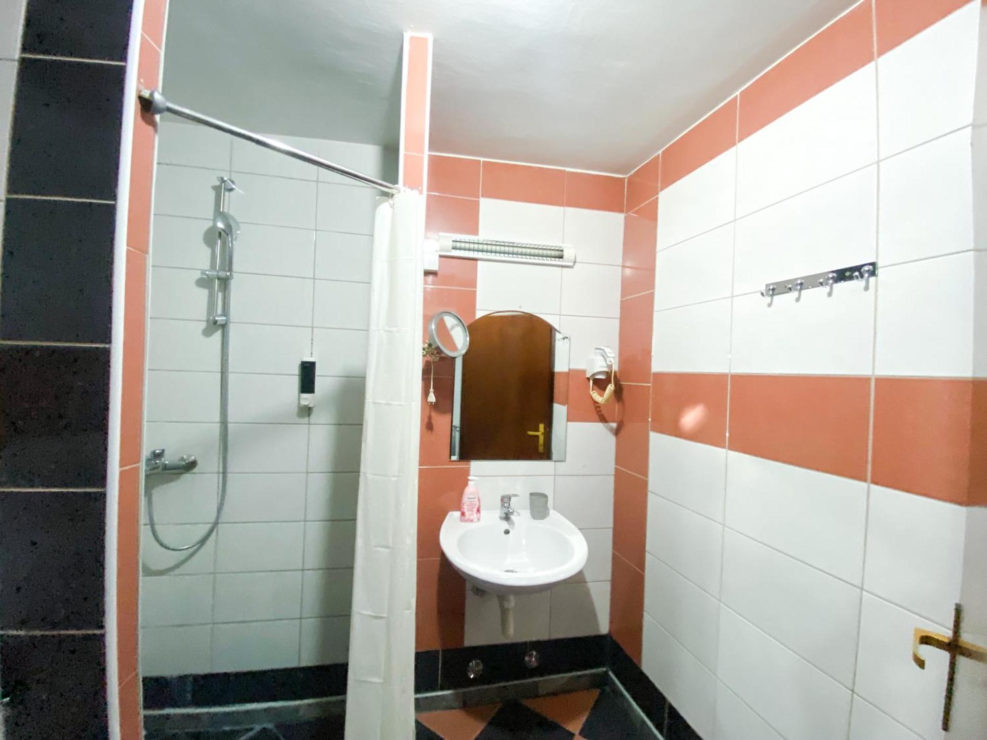 Boutique Villa 84 Сараєво Екстер'єр фото
